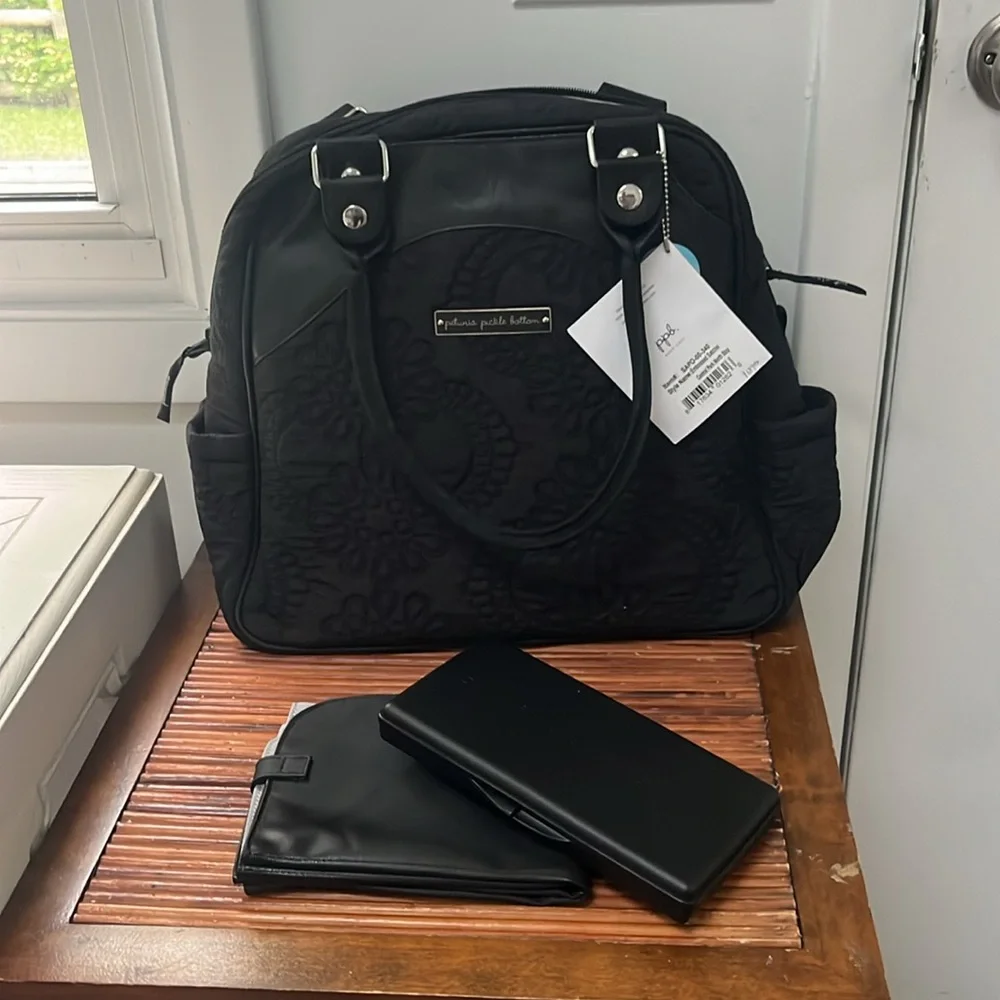 Petunia Pickle Bottom Central Park North Stop Embossed Satchel Diaper Bag,NWT